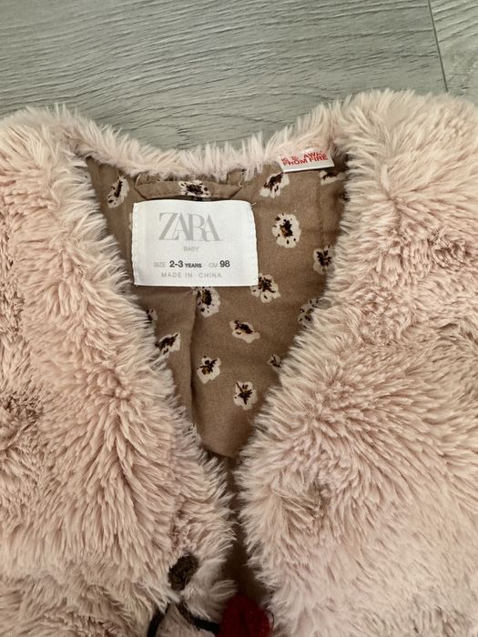 Vesta zara 2/3 ani fetite