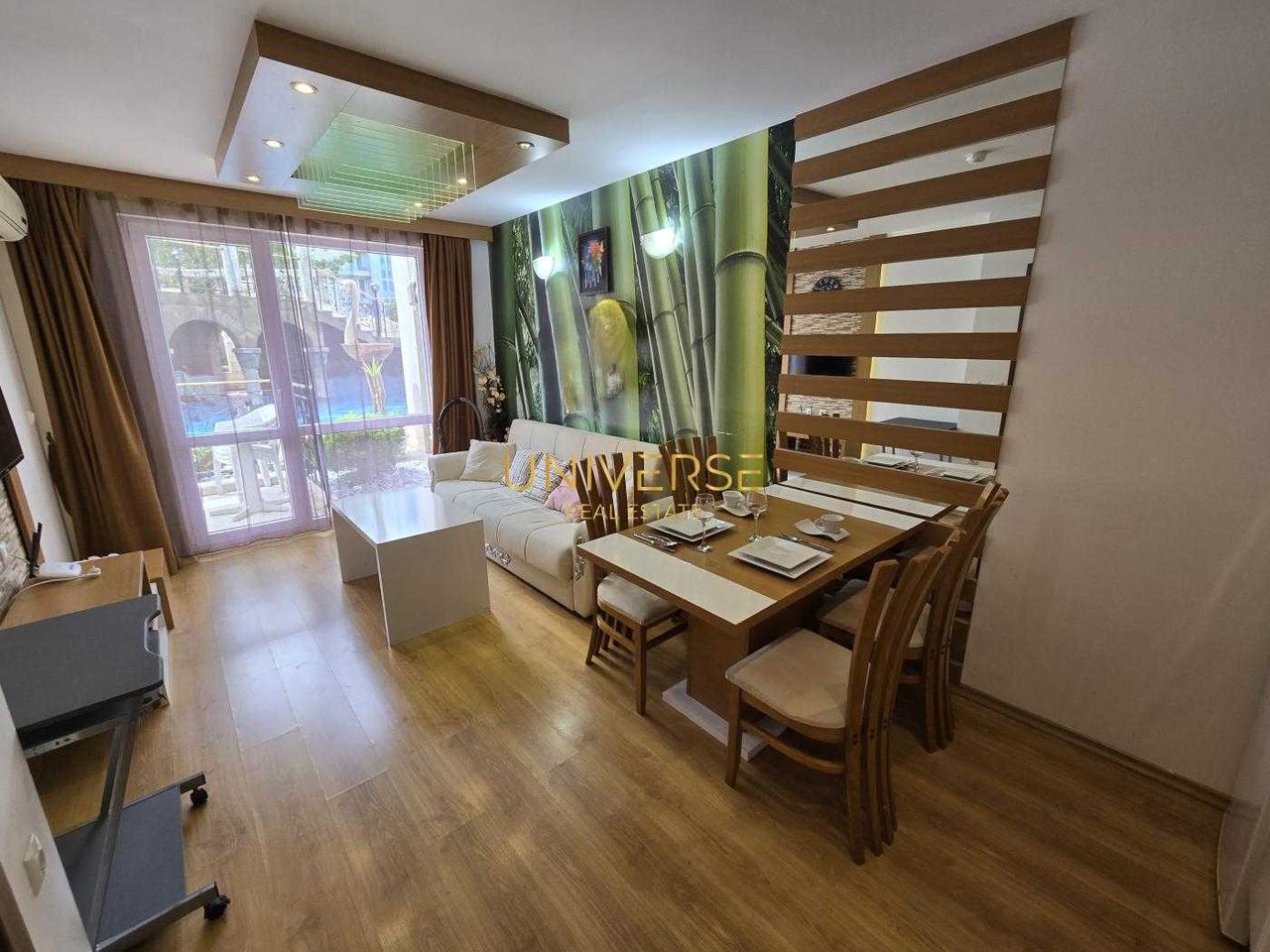Продава се Двустаен апартамент в к.к. Слънчев бряг - 57 кв.м за 1316 €/кв.м - Снимка #2