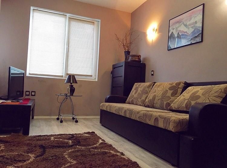 Дава се под наем Тристаен апартамент в Бургас, Лазур - 85 кв.м за 612 € - Снимка #7