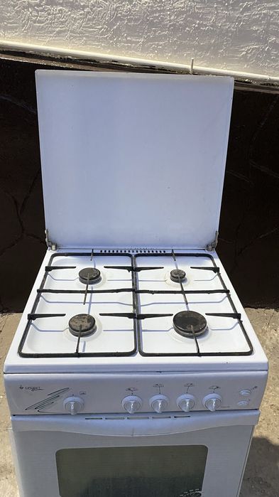 Продаю Газовую Плиту по выгодный цене!