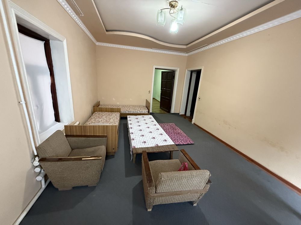 Chirchiq shaharda ijara hovli beriladi jami 4xona