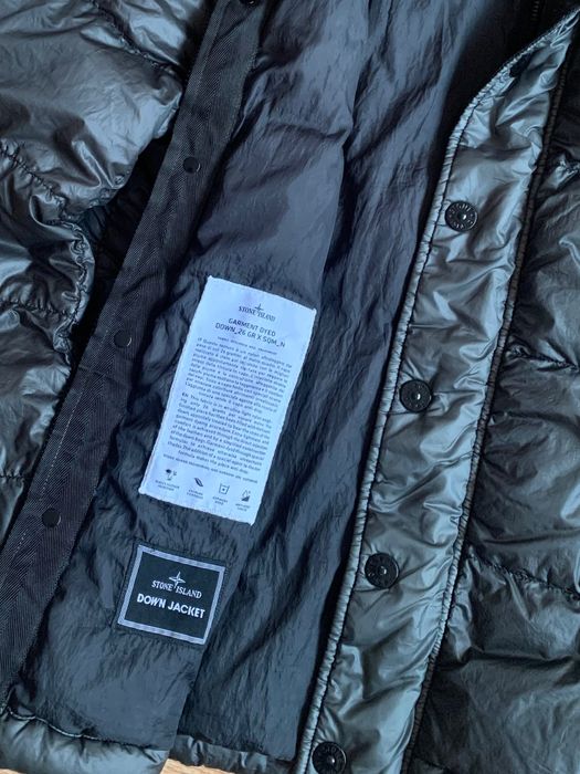 Пухено яке Stone island GARMENT DYED
DOWN_26 GR X SQM_N