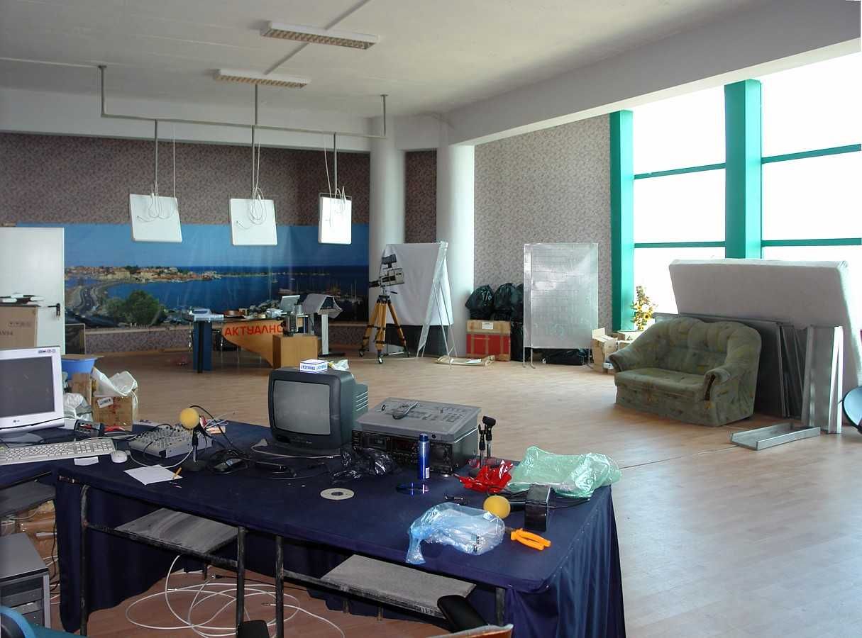 Продава се Офис в Несебър - 1700 кв.м за 622 €/кв.м - Снимка #1