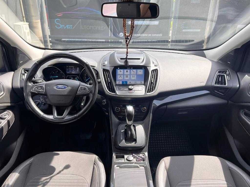 Ford Kuga  4x4 Powershift Titanium 150