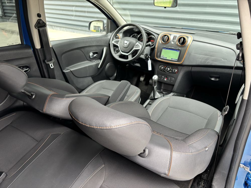 Dacia Logan MCV Stepway Celebration 0.9 An 2018 Euro 6 / AC /Navigatie