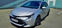 Toyota Corolla 2019 model Lounge 2,0 hibrid,184 ps,full dotari