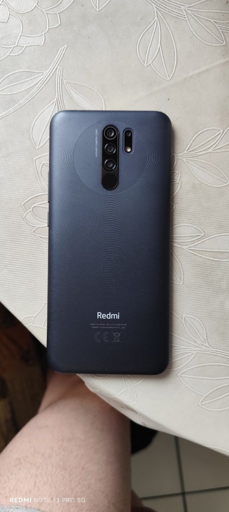 Телефон Xiaomi Redmi 9