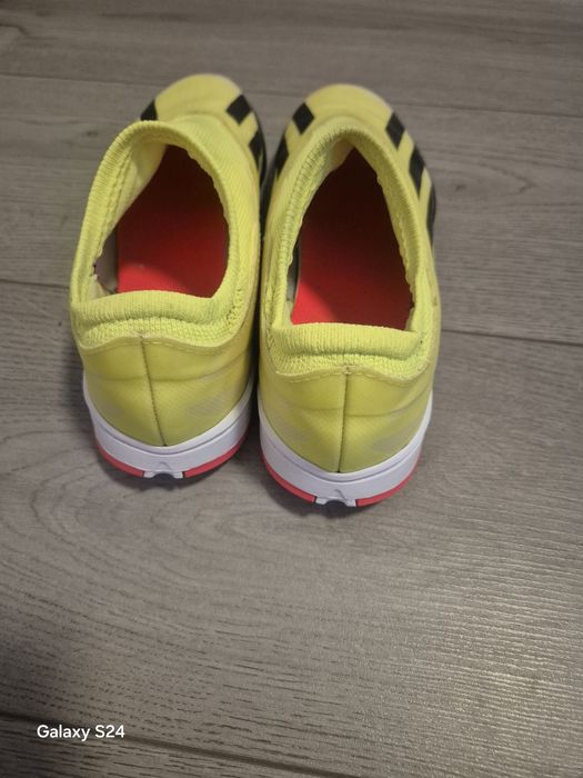 Ghete de fotbal Adidas