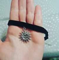 Choker de emogirl pasionata de astrologie