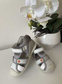 Детски обувки Geox Biomecanics Zara H&M