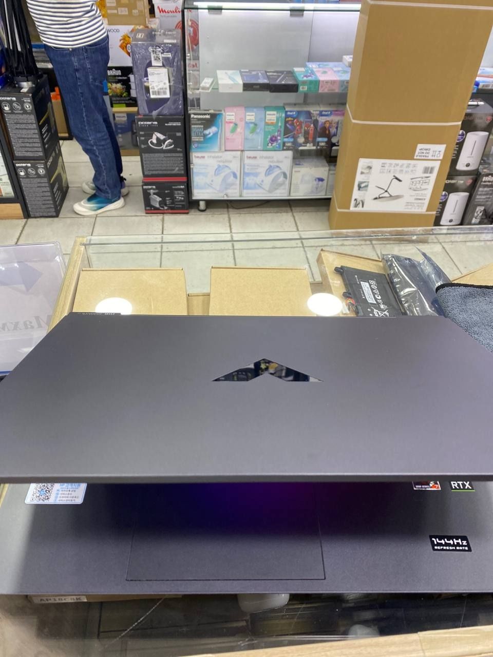 Hp Victus ryzen7   rtx 3060