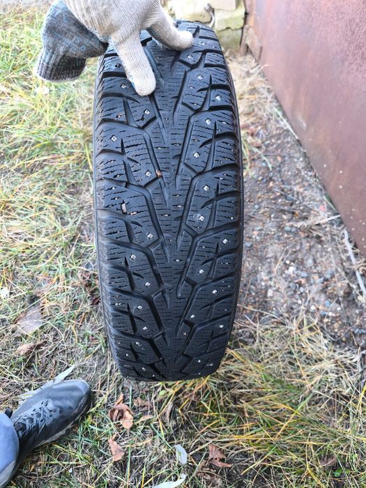 Шины зимние Yokohama iceguard 205/70R15