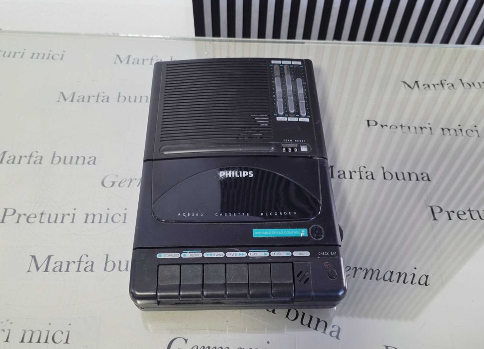 Reportofon portabil cu casetă, modelul Philips AQ8350.