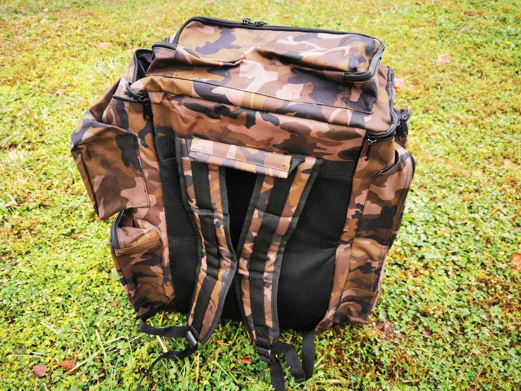 Водонопромукаема раница с 6 външни джоба FORMAX BACKPACK CAMO MEGA