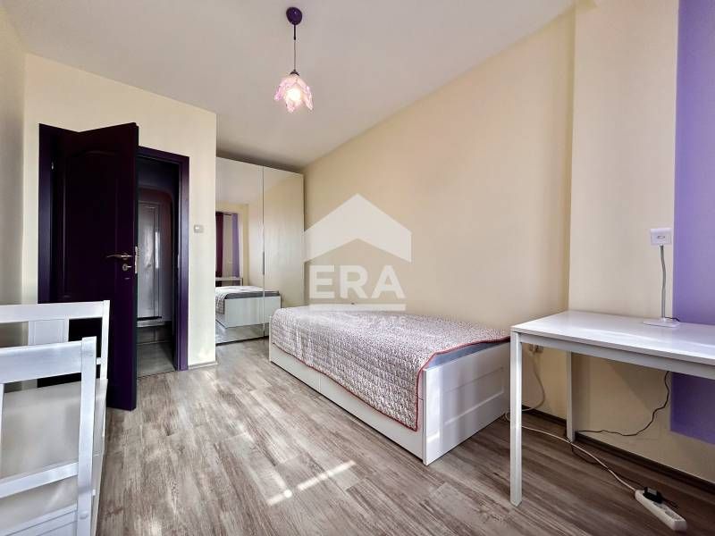 Дава се под наем Четиристаен апартамент в София, Оборище - 90 кв.м за 867 € - Снимка #7