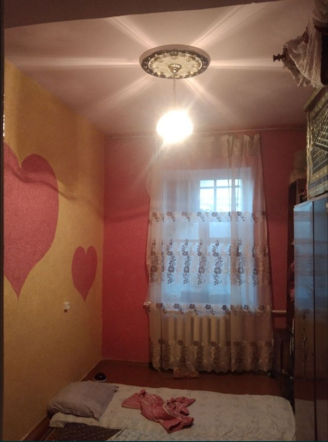 Uy sotiladi Oqqovoq 2 avtobaza