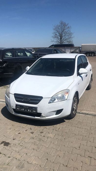 Dezmembram Kia Ceed 1.4 B An Fabr 2008