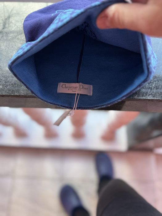 Cristian Dior beanie in purple and blue eith Dior Oblique motif