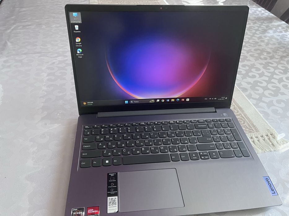 Продаю Ноутбук Lenovo IdeaPad 3 15ALC6 с встроенным Windows 11 Pro
