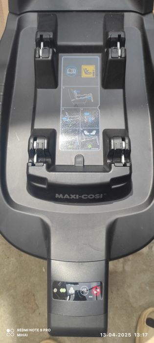 Scoica bebe auto / scaun auto Maxi-Cosi Pebble Pro i-Size + bază Isofi