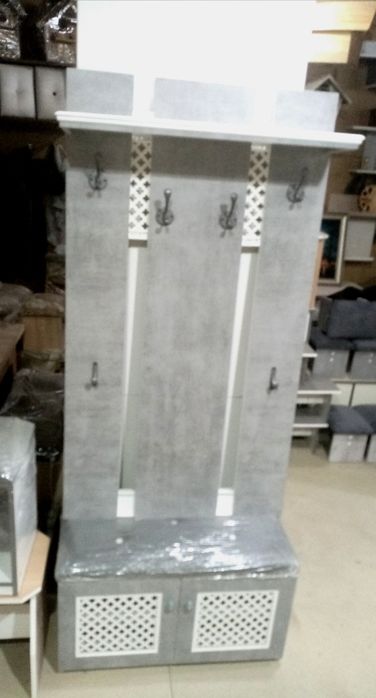 Продам новую вешалку в прихожую!