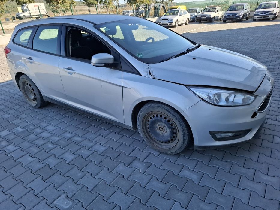 Vand stopuri,usi,capota Focus 3