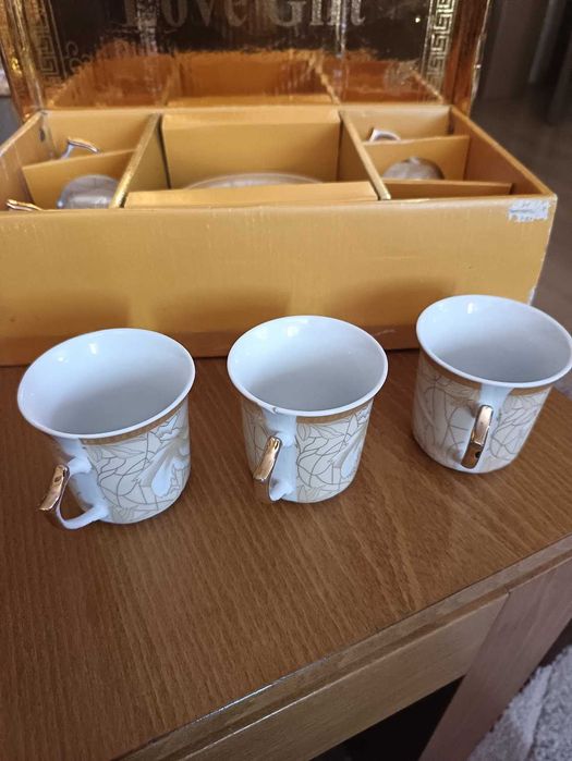 Порцеланов сервиз за кафе