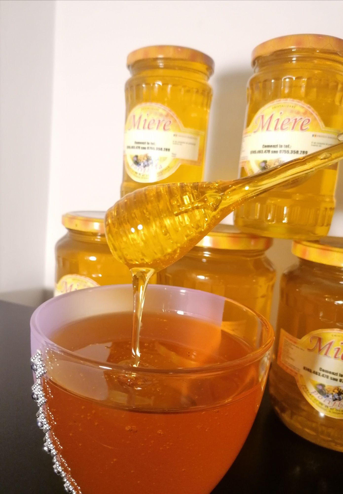 Miere de albine 100% naturală