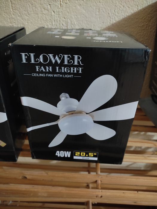 Candelabru cu ventilator si telecomanda