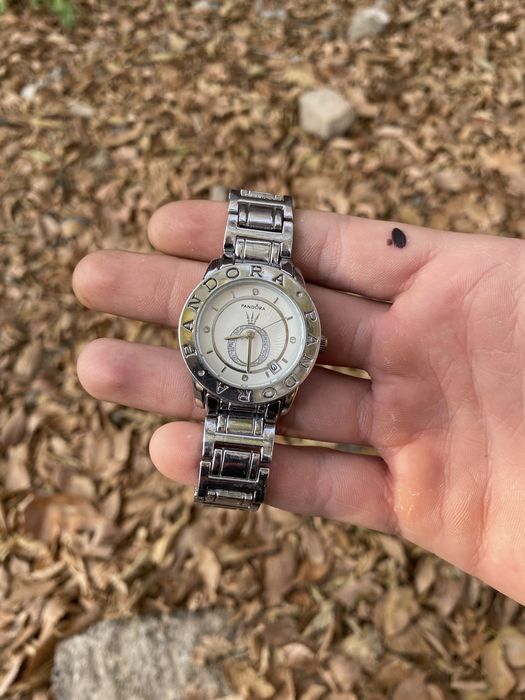 Часы пандора продам