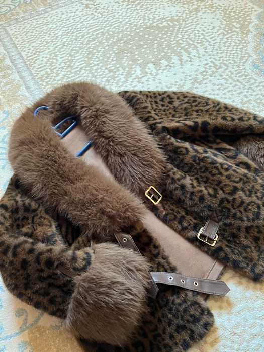 Зимняя верхняя одежда для девочек