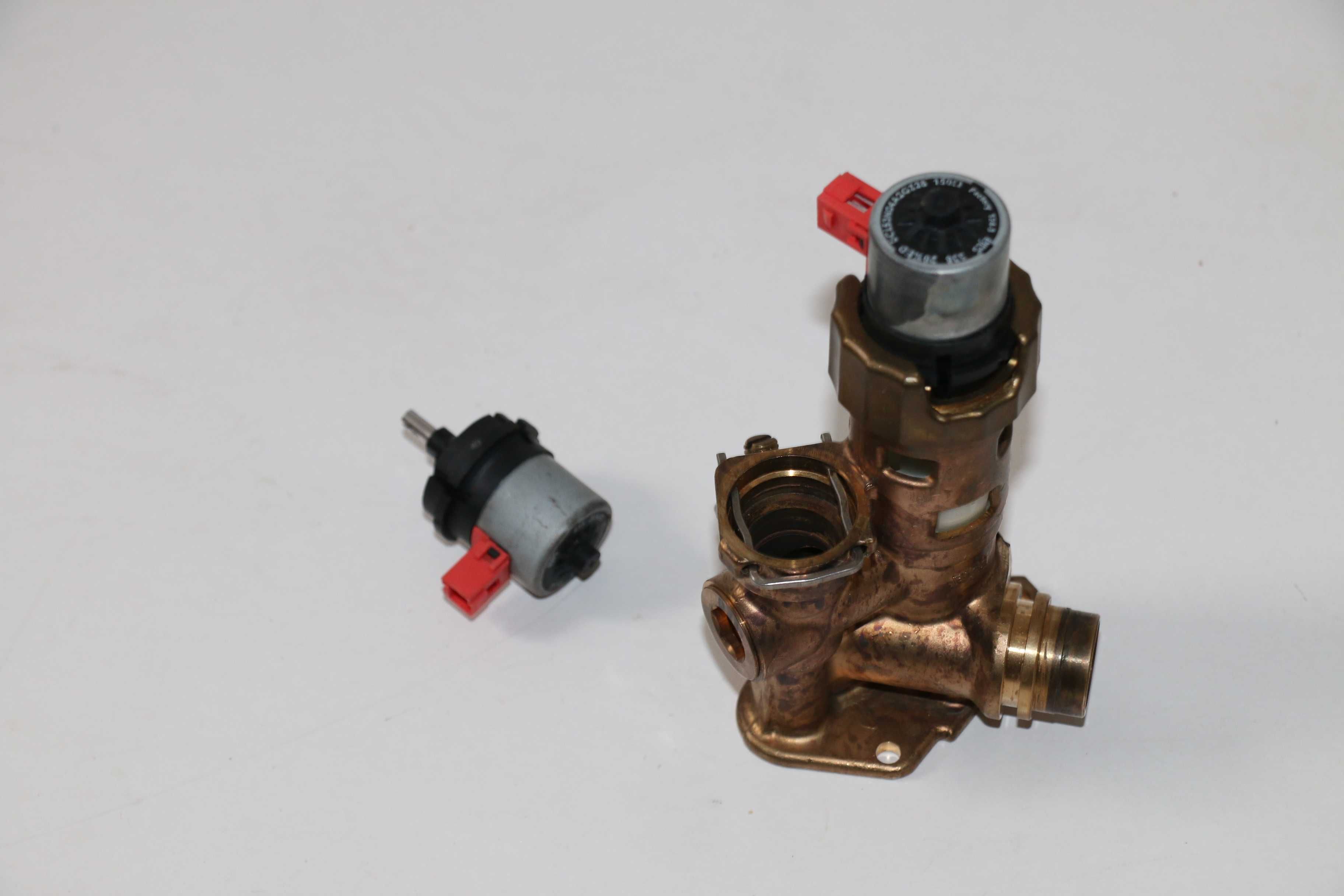 Kit 3 cai centrala Vaillant turboTEC pro sau servomotor