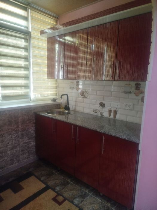 Ijaraga kvartira beriladi Sagdiyana 2 xona 1 etaj topli pol bulgan zur