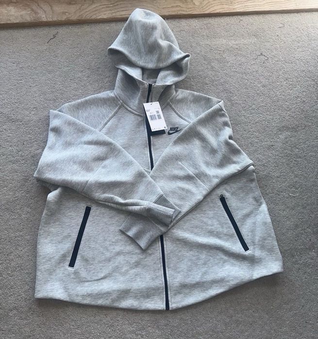 Nike Tech Fleece дамски