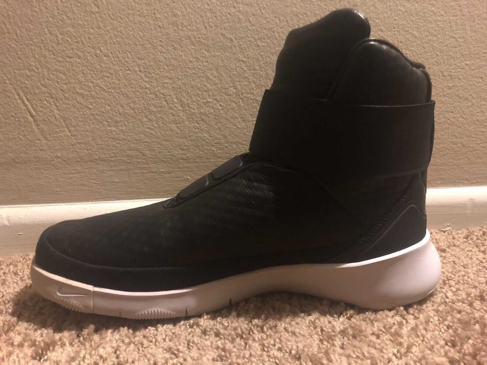 Nike Swoosh Hunter размер UK 7 - 41