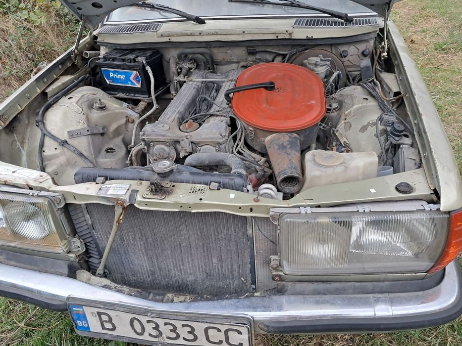 Mercedes 123, 1980 г.