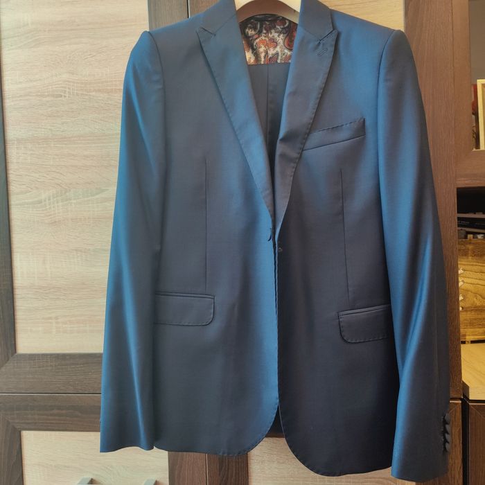 Costum bărbătesc "Atelierul de stil"