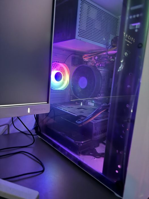 Siatem Gaming complet- RX 6600,Xeon,32gb ram+ Monitor 180hz