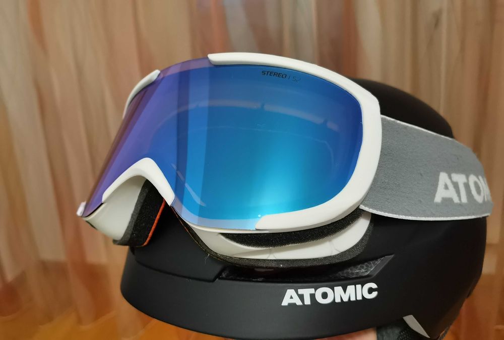 Vând ochelari schi Atomic Savor S Stereo