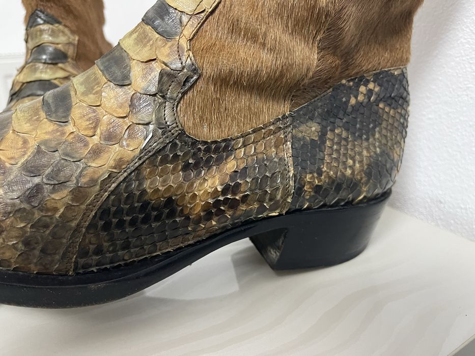 Ghete piele căprioară și piton