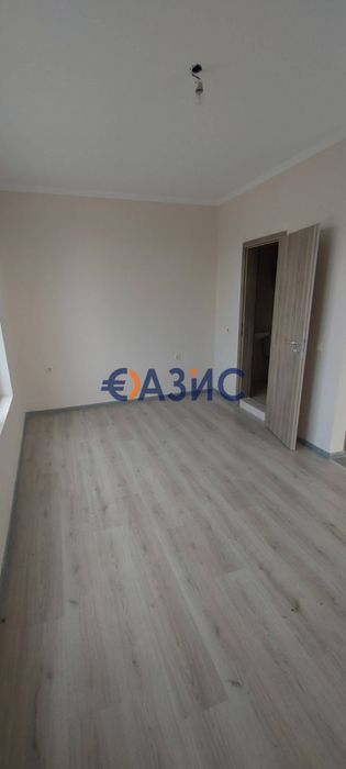 Продава се Едностаен апартамент в к.к. Слънчев бряг - 37 кв.м за 1322 €/кв.м - Снимка #3