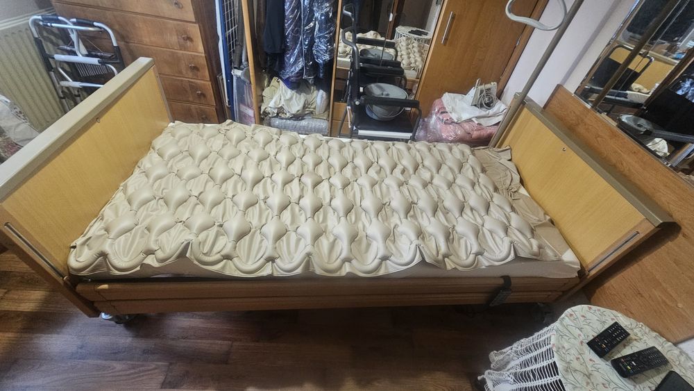 Болнично легло Хипнос и Антидекубитален дюшек