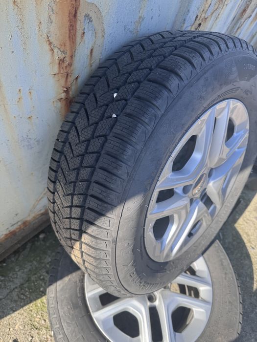 Jante jeep compass r16 cauciucuri noi iarna
