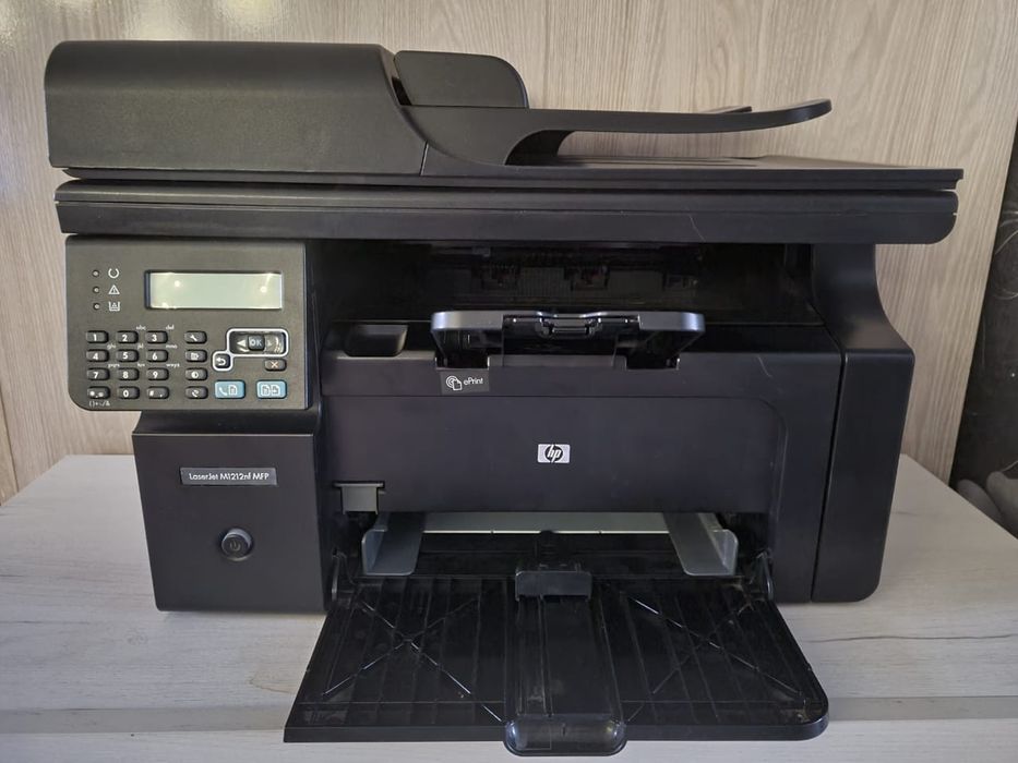 Продам МФУ HP LaserJet Pro M1212nf (CE841A)