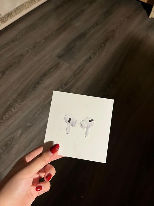 AirPods pro оригинал