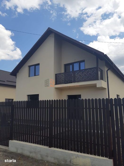 Comision 0% La Cumparator! Case  P+1De Vanzare In Cartierul Tineretulu