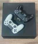 Sony Playstation 4 Pro 1 TB