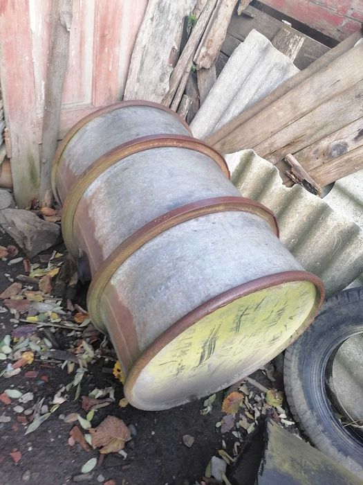 Butoaie motorina metalice 2 buc