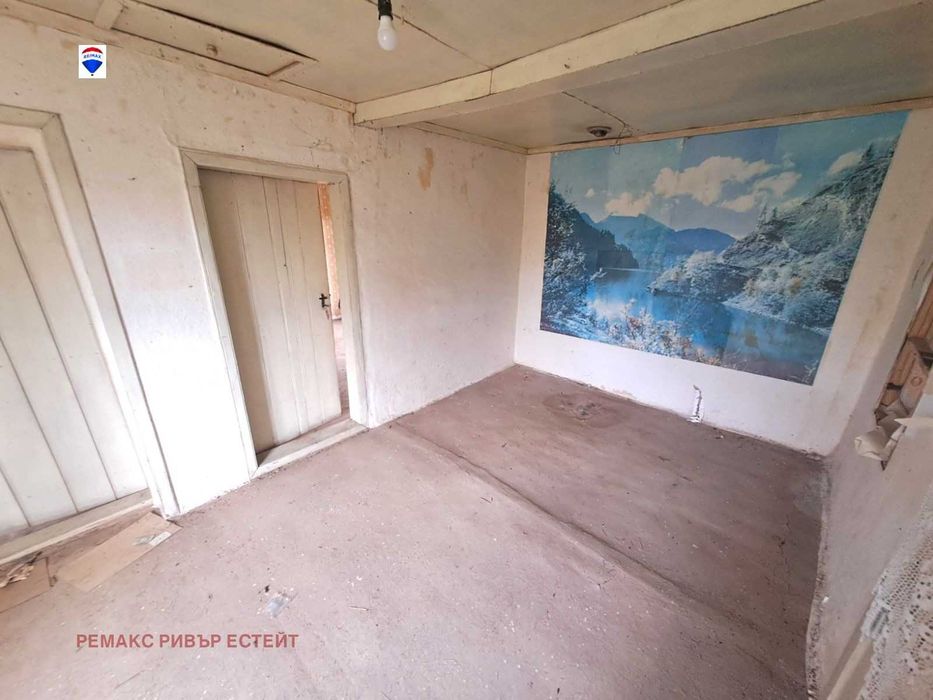 Селска къща за продажба с. Тетово