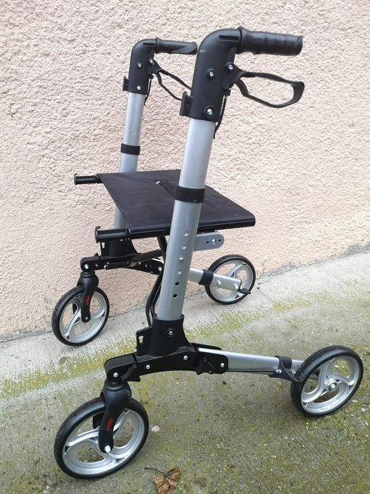 Rolator carucior cadru mers varstnici seniori roti mobile